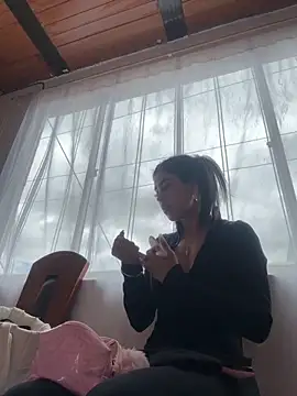 Victoria alson online show from September 9, 2025, 4:28 pm