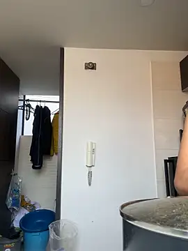 Victoria alson online show from September 25, 2025, 1:26 pm