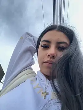 Victoria alson online show from October 27, 2025, 12:31 pm