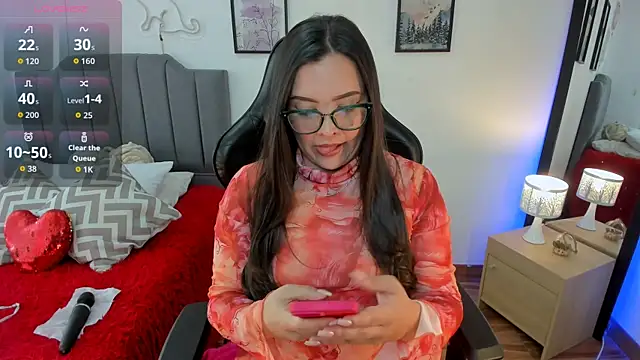 Snapshot of amaia_monet chatting on February 23, 2026, 7:11 pm amaia monet online show from February 23, 2026, 7:11 pm