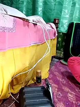 Snapshot of Mistompa24 chatting on December 22, 2025, 4:04 pm Mistompa24 online show from December 22, 2025, 4:04 pm