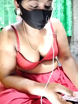 Snapshot of Mistompa24 chatting on February 19, 2026, 4:36 pm Mistompa24 online show from February 19, 2026, 4:36 pm