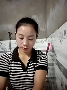 milo123-xx online show from October 1, 2025, 12:44 pm