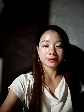 milo123-xx online show from October 17, 2025, 12:19 pm