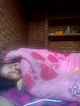 Snapshot of cute_diya_12 chatting on January 13, 2026, 2:39 am cute diya 12 online show from January 13, 2026, 2:39 am