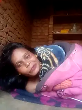 Snapshot of cute_diya_12 chatting on January 15, 2026, 2:49 am cute diya 12 online show from January 15, 2026, 2:49 am