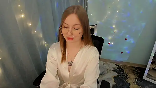 Snapshot of Rose_se chatting on October 13, 2025, 9:48 pm Rose se online show from October 13, 2025, 9:48 pm