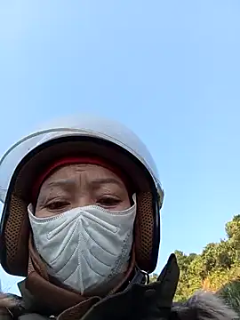  Helala  online show from November 29, 2025, 12:46 am