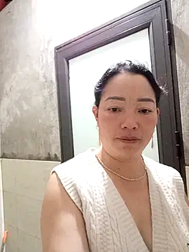  Helala  online show from February 12, 2026, 7:31 pm