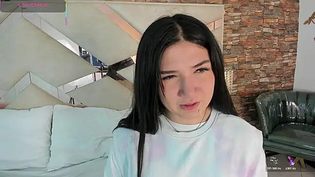 Valery Brand online show from November 26, 2025, 1:45 pm