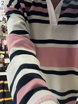 Snapshot of SweetBunnyGF chatting on September 26, 2025, 9:41 pm SweetBunnyGF online show from September 26, 2025, 9:41 pm