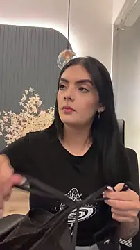 AliceRitter online show from May 25, 2026, 10:27 pm