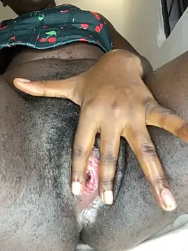 CBonita online show from September 26, 2025, 12:36 am