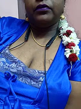 bakyasree143 online show from September 15, 2025, 3:56 pm