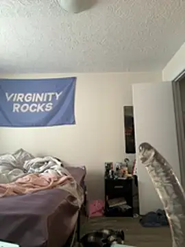 Snapshot of kykyloves chatting on March 14, 2026, 4:23 pm kykyloves online show from March 14, 2026, 4:23 pm