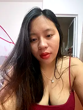 maianhcute online show from October 2, 2025, 12:28 am