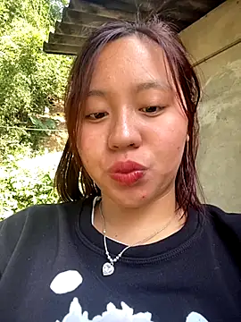 maianhcute online show from October 30, 2025, 3:19 am