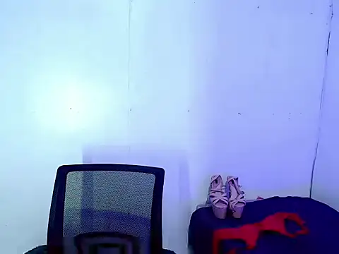 Snapshot of Aiko_shemalexxx chatting on November 14, 2025, 5:06 am Aiko shemalexxx online show from November 14, 2025, 5:06 am