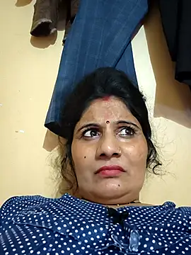 Snapshot of Rakhi99x chatting on September 11, 2025, 4:40 pm Rakhi99x online show from September 11, 2025, 4:40 pm