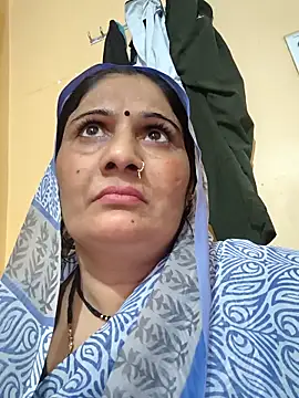 Snapshot of Rakhi99x chatting on November 26, 2025, 3:13 pm Rakhi99x online show from November 26, 2025, 3:13 pm