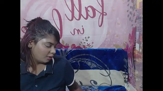 Snapshot of indianmystica694u chatting on October 6, 2025, 6:33 am indianmystica694u online show from October 6, 2025, 6:33 am