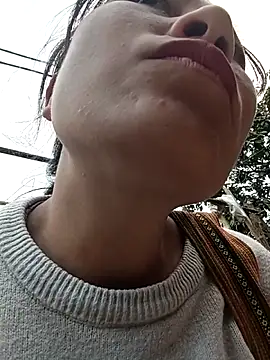 YAYAA-502 online show from December 22, 2025, 9:50 am