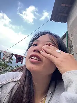 Ngoc-bbi online show from December 21, 2025, 1:57 am