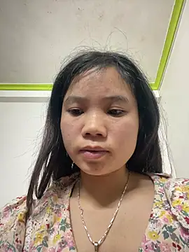 Snapshot of Ngoc-bbi chatting on January 15, 2026, 5:23 am Ngoc-bbi online show from January 15, 2026, 5:23 am