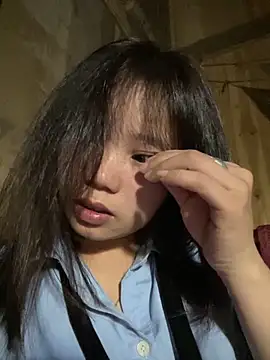 Snapshot of Ngoc-bbi chatting on February 12, 2026, 12:44 pm Ngoc-bbi online show from February 12, 2026, 12:44 pm