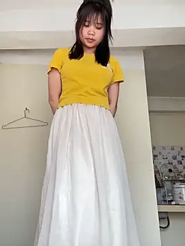 Ngoc-bbi online show from February 22, 2026, 4:13 am