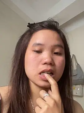 Snapshot of Ngoc-bbi chatting on February 24, 2026, 3:37 am Ngoc-bbi online show from February 24, 2026, 3:37 am