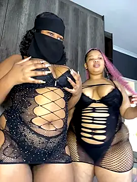 Snapshot of Ebony_Warlock_ chatting on December 19, 2025, 9:16 am Ebony Warlock online show from December 19, 2025, 9:16 am