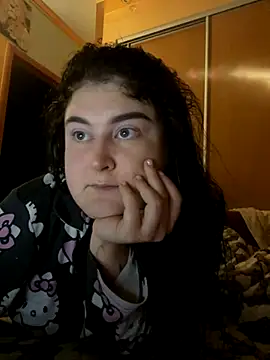 DazzzlingDame online show from October 19, 2025, 2:23 am