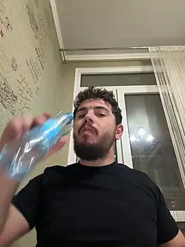 Sam Gladiator online show from November 3, 2025, 6:20 pm