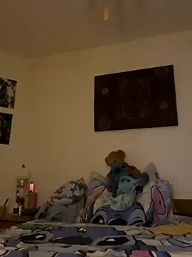 Snapshot of kittykatbean chatting on November 23, 2025, 4:07 pm kittykatbean online show from November 23, 2025, 4:07 pm