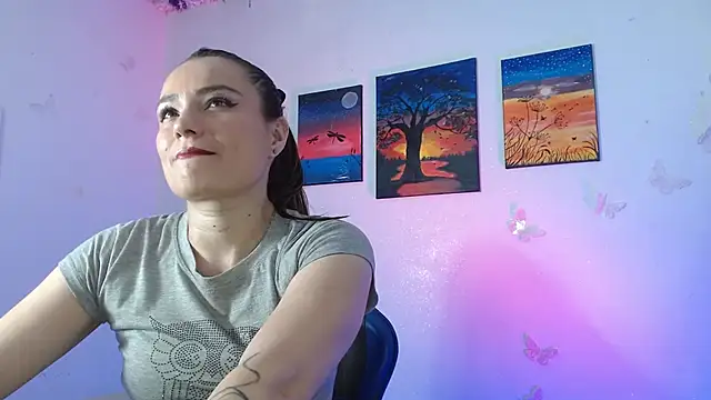 Snapshot of danna_888 chatting on April 26, 2026, 10:07 pm danna 888 online show from April 26, 2026, 10:07 pm