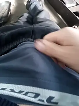 Snapshot of bemmagrinho36 chatting on October 31, 2025, 11:00 am bemmagrinho36 online show from October 31, 2025, 11:00 am