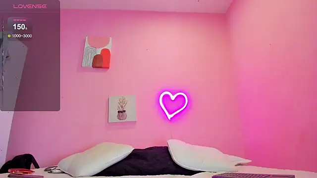 Georgina Ferri  online show from September 22, 2025, 5:15 pm