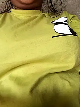 Snapshot of Aaradhya_Sharma chatting on December 1, 2025, 8:08 am Aaradhya Sharma online show from December 1, 2025, 8:08 am