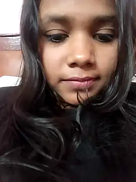 Snapshot of Aaradhya_Sharma chatting on February 4, 2026, 10:36 pm Aaradhya Sharma online show from February 4, 2026, 10:36 pm