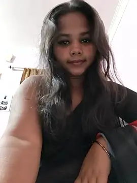 Snapshot of Aaradhya_Sharma chatting on February 10, 2026, 6:12 pm Aaradhya Sharma online show from February 10, 2026, 6:12 pm