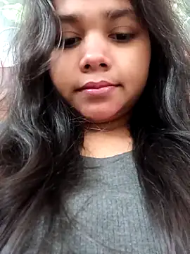 Snapshot of Aaradhya_Sharma chatting on February 14, 2026, 7:32 pm Aaradhya Sharma online show from February 14, 2026, 7:32 pm