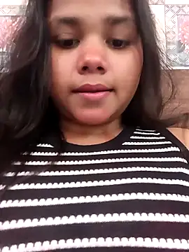 Snapshot of Aaradhya_Sharma chatting on February 16, 2026, 8:21 am Aaradhya Sharma online show from February 16, 2026, 8:21 am