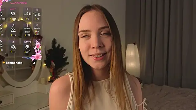 CarollSmithh online show from January 7, 2026, 9:06 pm