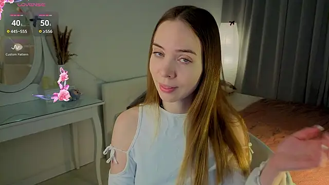 CarollSmithh online show from February 23, 2026, 9:12 pm