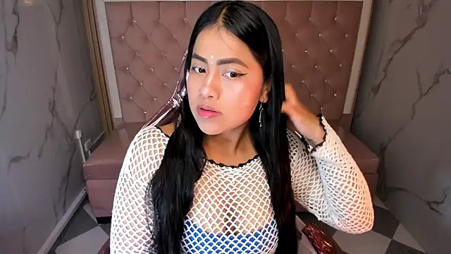 Snapshot of Victoria_b_ chatting on October 15, 2025, 8:09 pm Victoria b online show from October 15, 2025, 8:09 pm