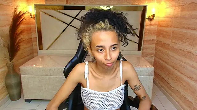 Agnis ink r online show from November 15, 2025, 1:36 am