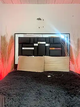 Snapshot of REINA_ADAHARA chatting on November 15, 2025, 10:45 am REINA ADAHARA online show from November 15, 2025, 10:45 am