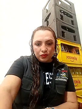 VERONICA  03 online show from October 17, 2025, 1:35 pm