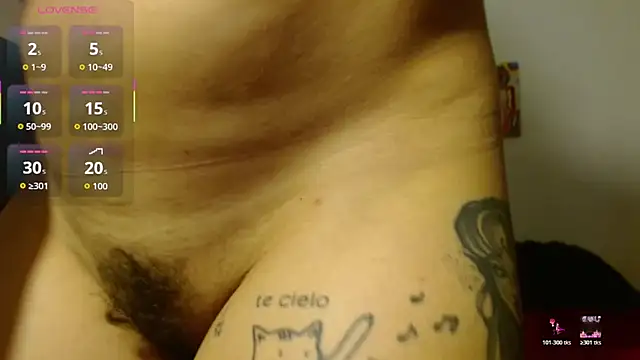 Divinejewel444 online show from November 8, 2025, 10:04 am